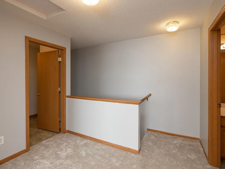 15729 Flackwood Trl — Photo 32