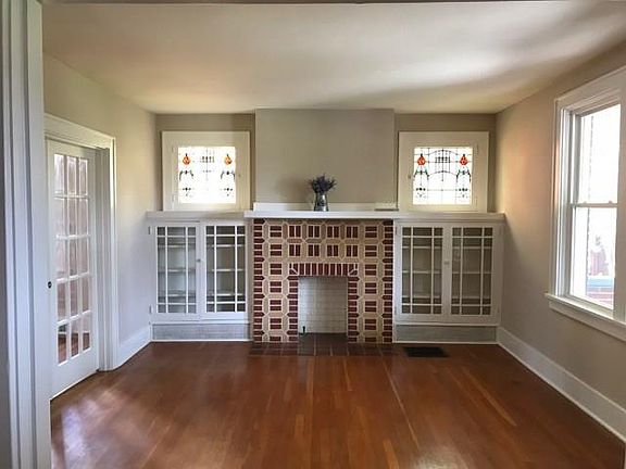 5th image of 350 Stanford Ave