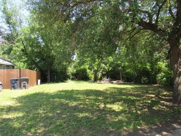 1317 Verbena St, Fort Worth, TX 76104