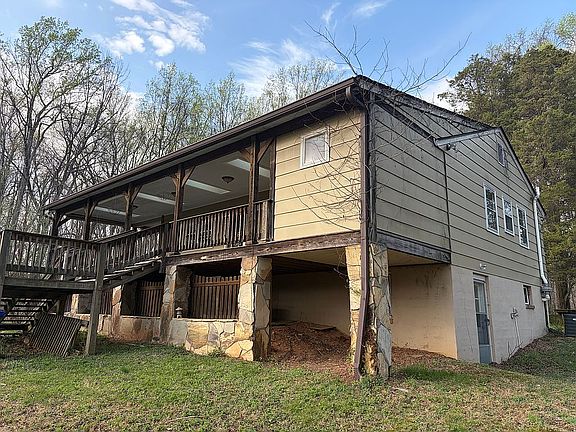 2nd image of 17550 Black Rock Rd