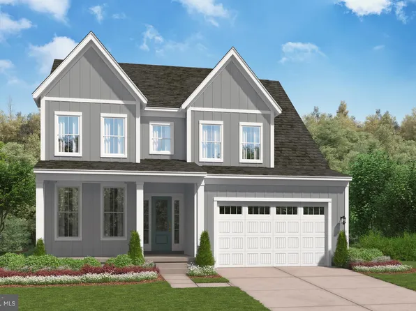 814 Banker Dr SW, Leesburg, VA 20175