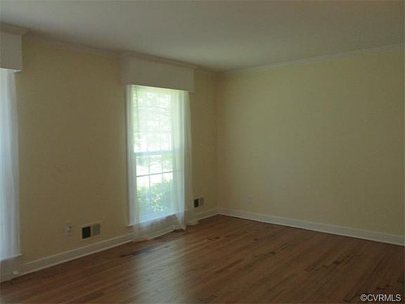 5th image of 10117 Farmleigh Dr