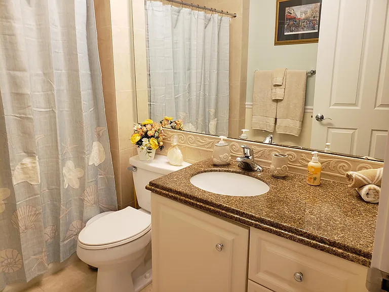 37 Harbour Isle Dr #203 — Photo 24