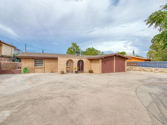 3rd image of 9921 Isaac Dr