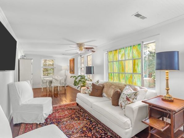 (undisclosed Address)