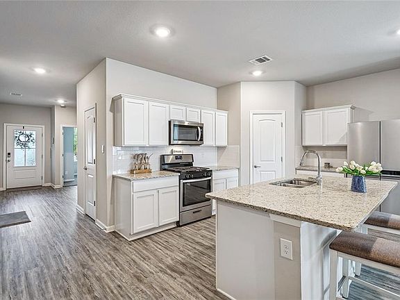 4th image of 5554 Grand Springs Rd