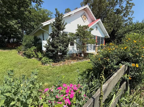 5188 Dysartsville Rd, Morganton, NC 28655