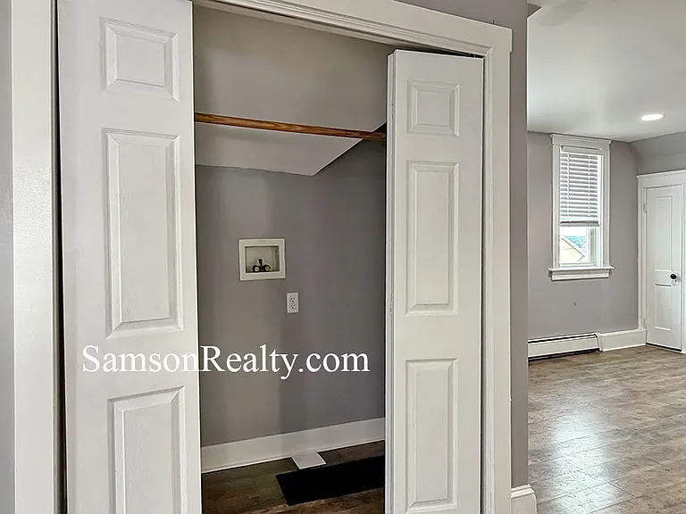 129 Abbott St #3 — Photo 14
