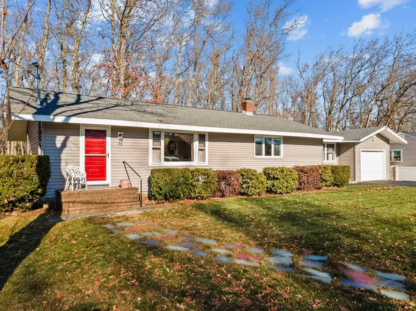 98 Constant Street, Manchester, NH 03103