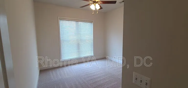 2205 Highbourne Dr — Photo 24
