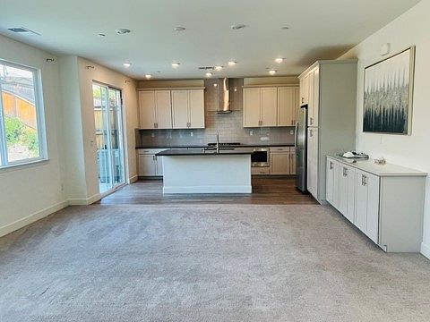 5th image of 4402 French Dr