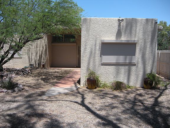 Front w/ rolling shutters 