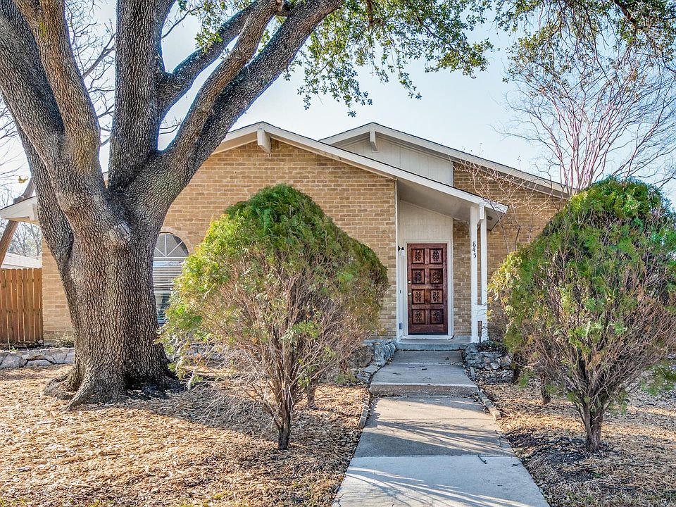 1st image of 845 Pinoak Dr