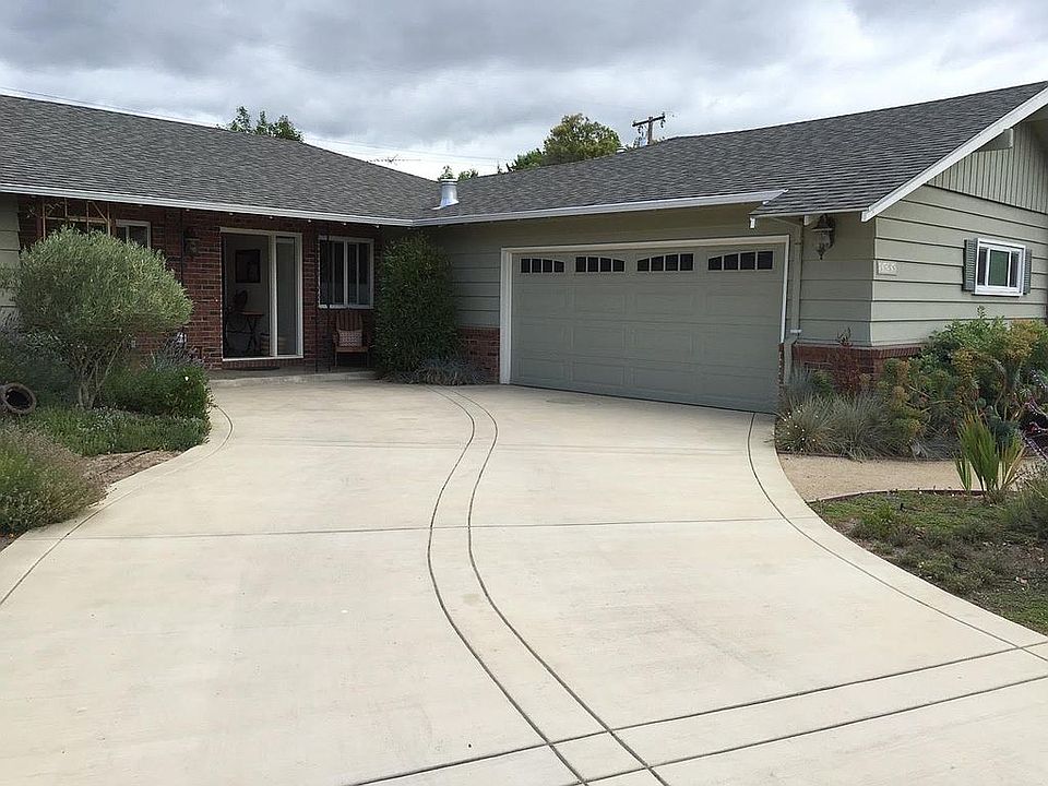 1st image of 1658 Cherry Grove Dr