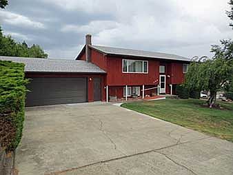 1st image of 120 Boulder Dr