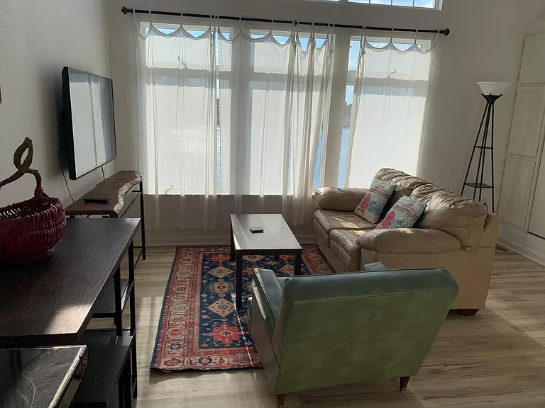416 Marine St #C — Photo 7
