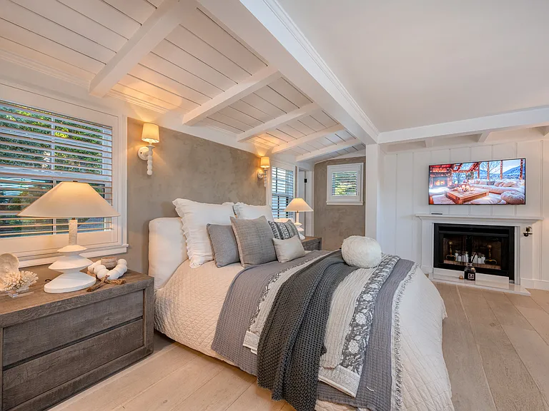 3100 Coldwater Canyon Ave — Photo 69