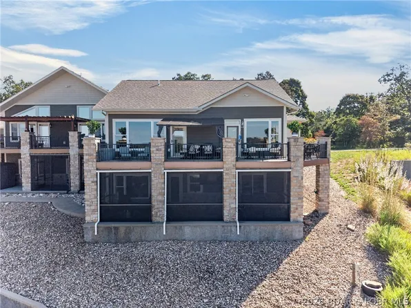 3636 Big Island Dr, Roach, MO 65787