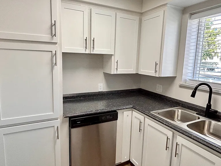 2444 South York Street Apartments — Photo 48