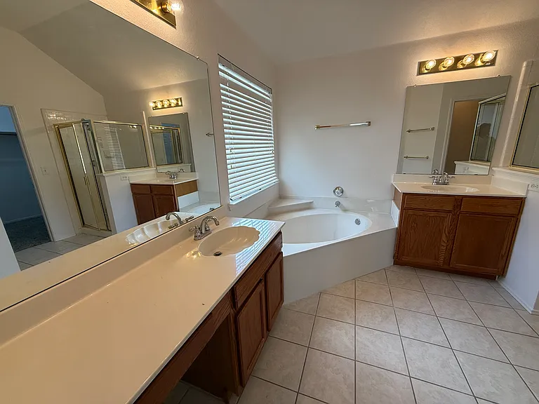 4316 Giovanni Dr — Photo 17