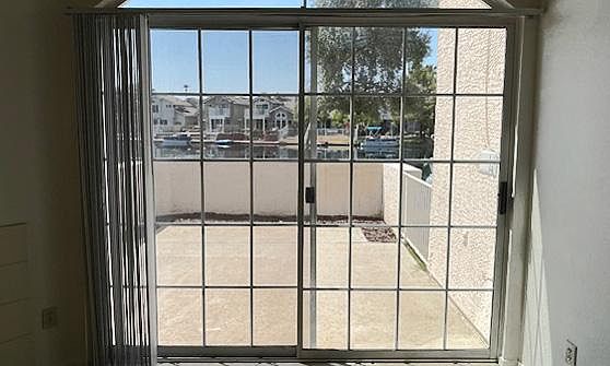 4th image of 1349 W Coral Reef Dr