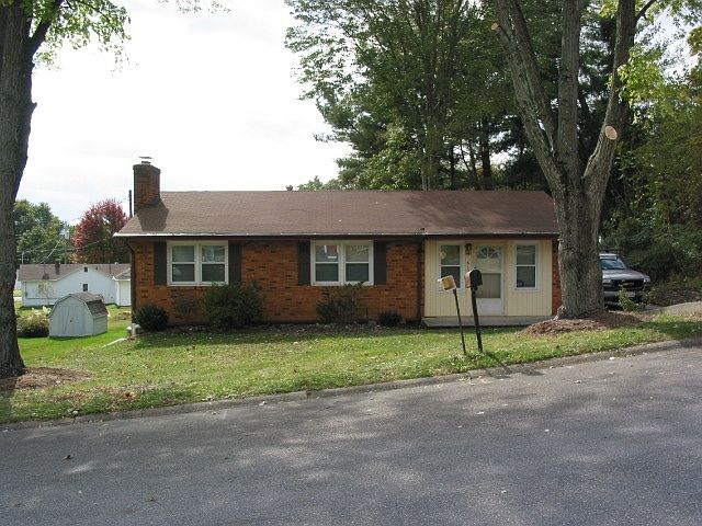 1st image of 615 Tarpley Ln