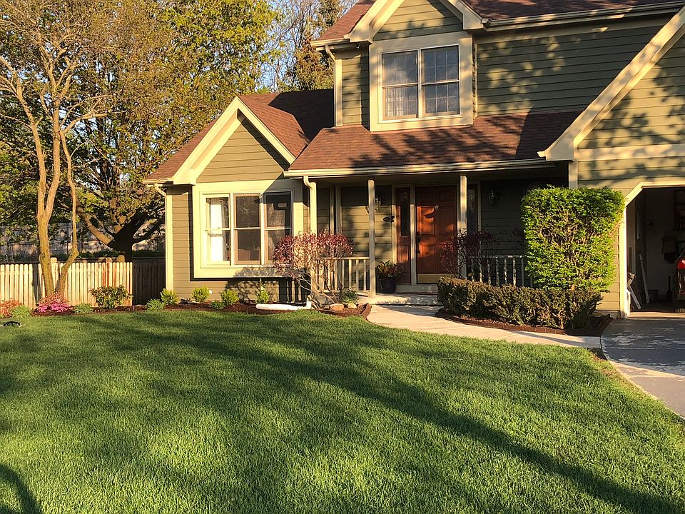 1st image of 2253 Lakeside Dr