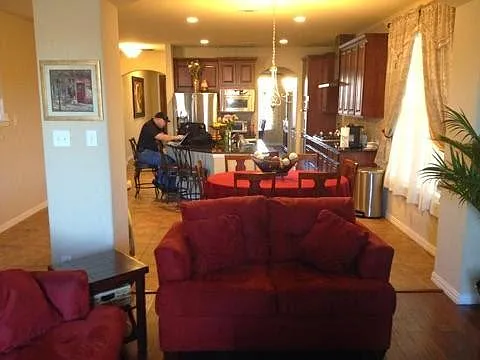 8204 Texian Trl — Photo 6