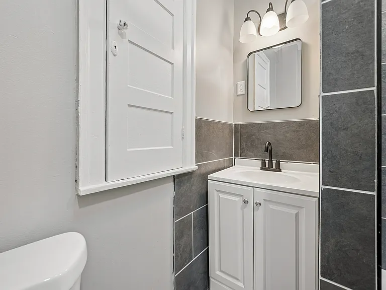 5625 Willows Ave — Photo 11