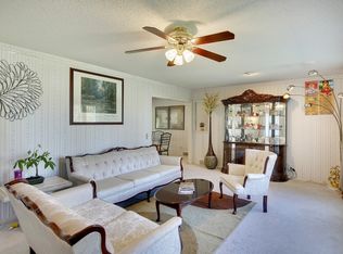 2313 Brookview Dr, Brooklyn Center, MN 55430