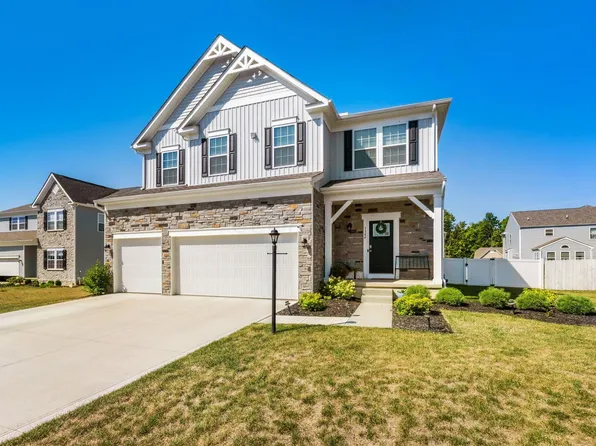 1344 Stock Ct, Pataskala, OH 43062
