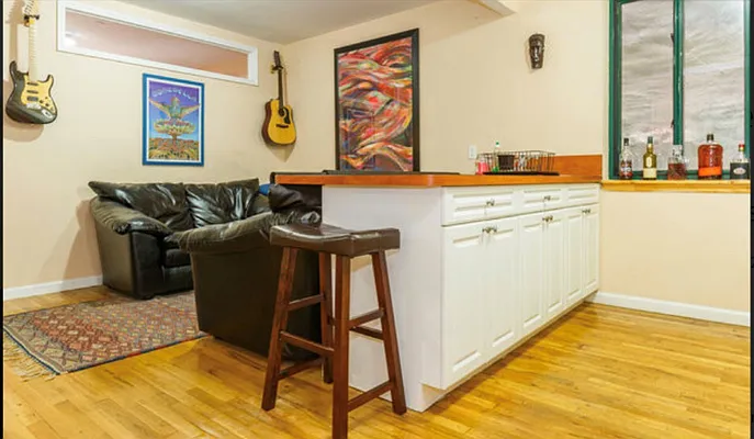 Rented by Ink Realty Services LLC | media 1