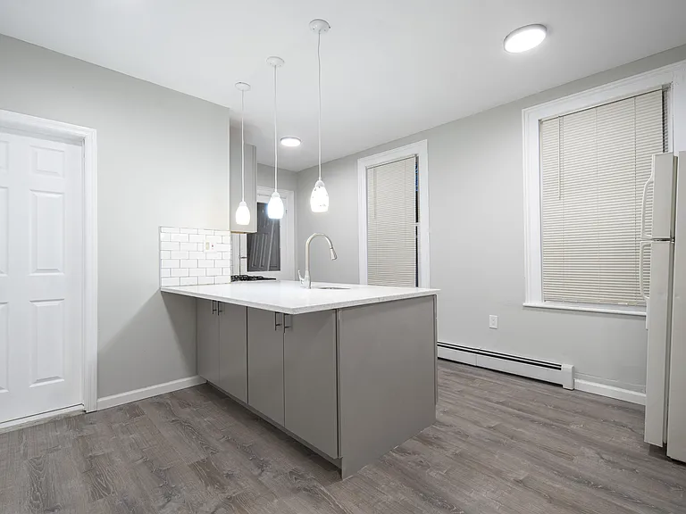1820 Highland Ave #1 — Photo 8