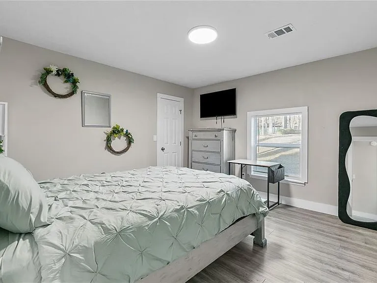 494 Plainville Dr SW — Photo 19