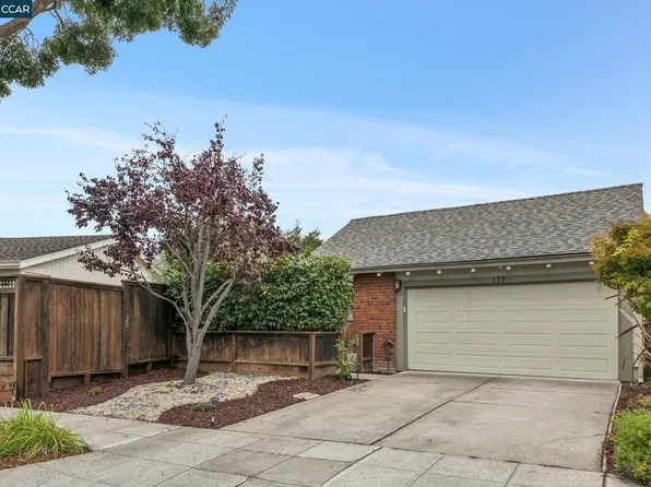 137 Brighton Rd, Alameda, CA 94502