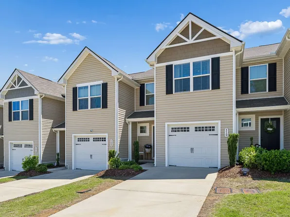 310 Sunny View Dr, Lebanon, TN 37090