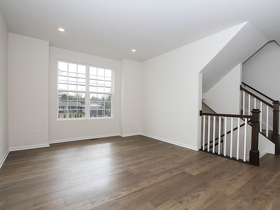 3rd image of 9242 Lot 143 St