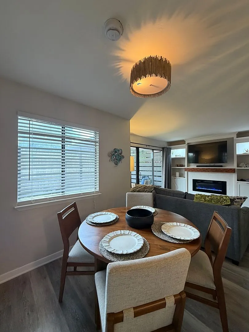 Fully Furnished 2 Bedroom, 2 Bath Townhome in Destin — Photo 3