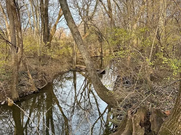 5680 W Tackett Dr, Fayetteville, AR 72704