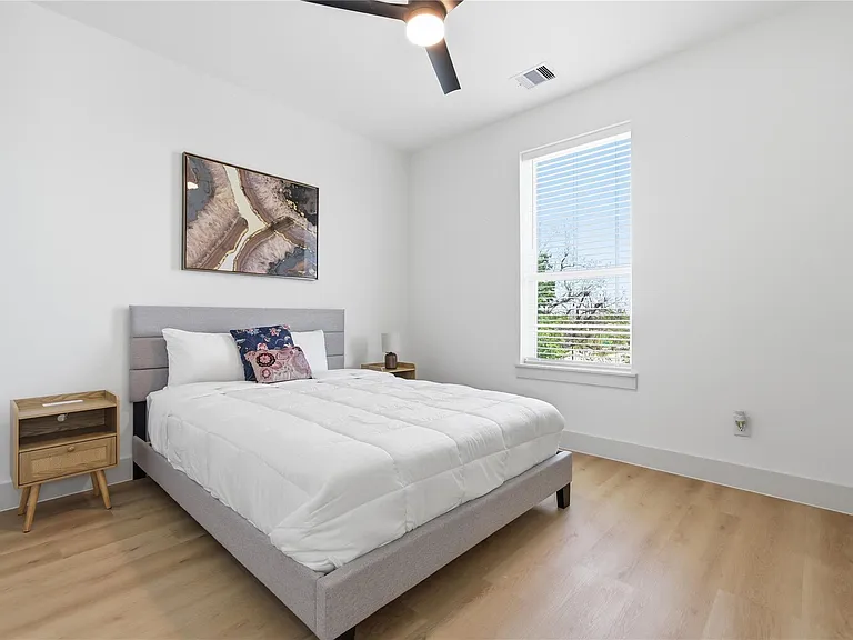5505 Hershe St — Photo 11
