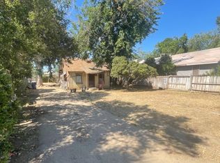 2233 E Clay Ave, Fresno, CA 93701