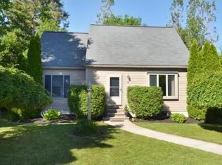 14 Andrews Farm Rd, Boxford, MA 01921