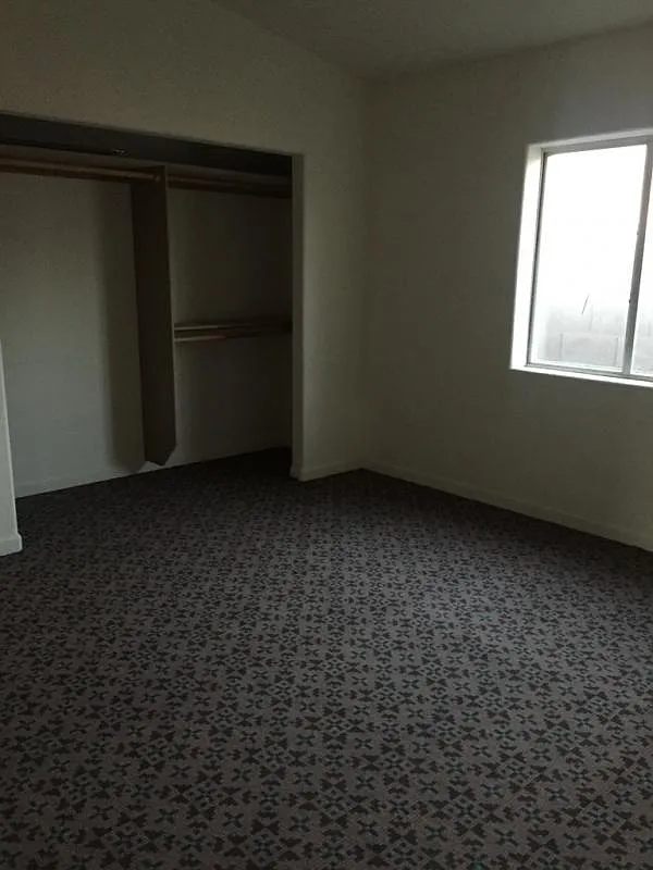 114 W Apache Unit #2 — Photo 4