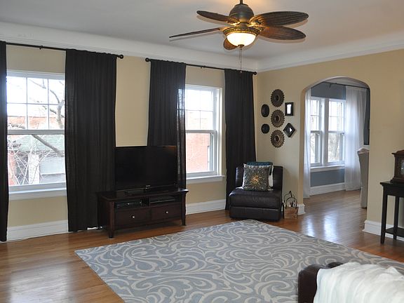 3rd image of 330 Wesley Ave #B2