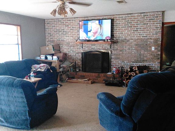 2nd image of 2814 County Road 4234