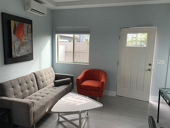 2nd image of 332 1/2 A Ave