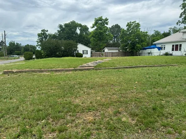 301 E Jackson Ave, McAlester, OK 74501