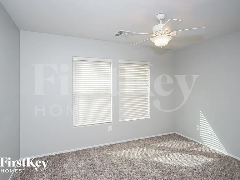 168 Rolling Cove Ave — Photo 10