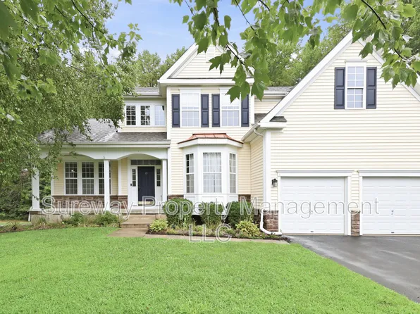 13 Grist Mill Ct, Pemberton, NJ 08068