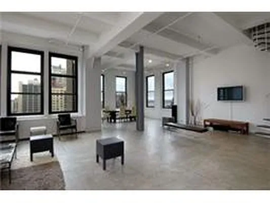 Rented by Douglas Elliman | media 8